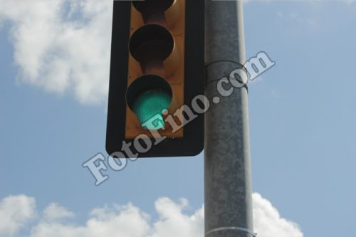 Green Light - FotoFino.com