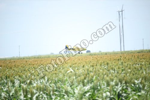 Crop Duster - FotoFino.com